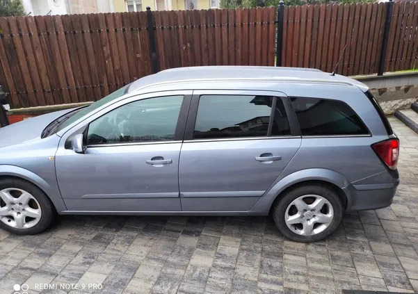 warmińsko-mazurskie Opel Astra cena 9500 przebieg: 235000, rok produkcji 2007 z Elbląg